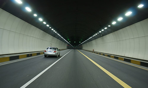 高速隧道照明.jpg